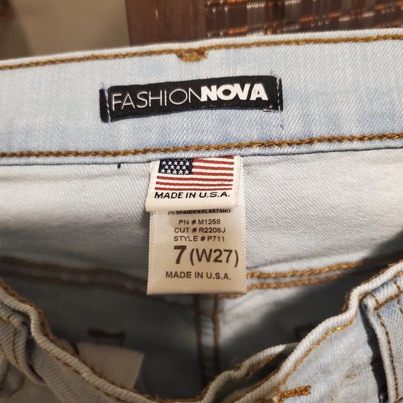 Super distressed jeans - Picture 3 of 3